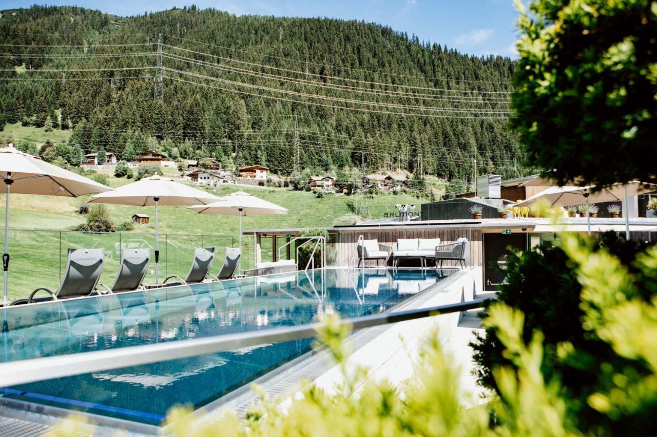 Hotel Arlmont 4 Stern Superior 4*